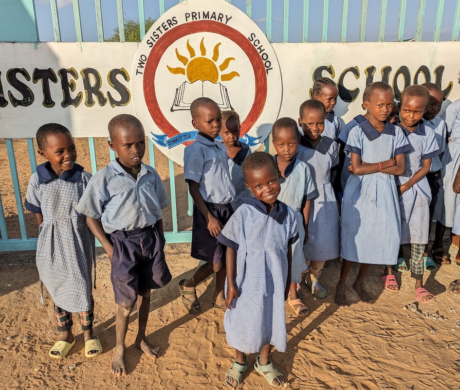 Welcome to Two Sisters’ Primary School